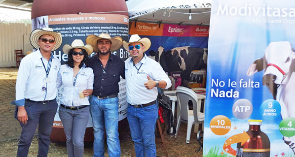 Agrovet Market Nicaragua present in Hatofer Fair 2016