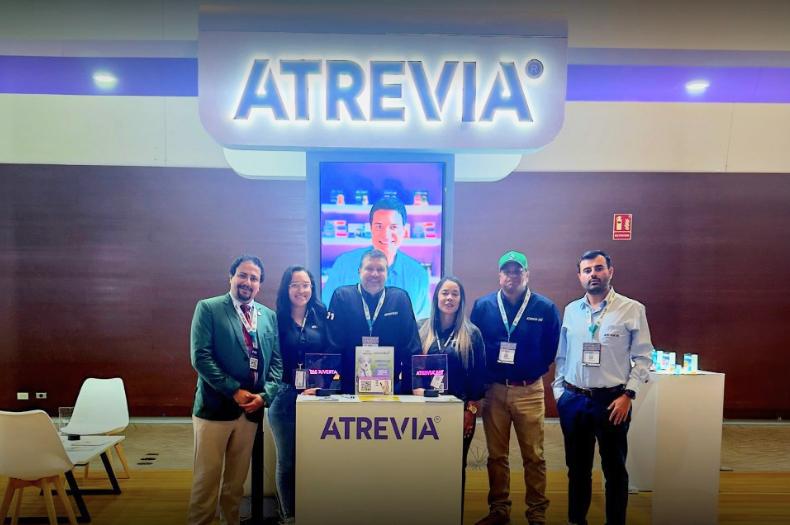 Atrevia® and Petmedica® present at the Veterinary Congress of León, Panama 2026