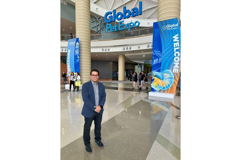 Umberto Calderón, CEO of Agrovet Market, drives the company's international expansion at Global Pet Expo 2026.